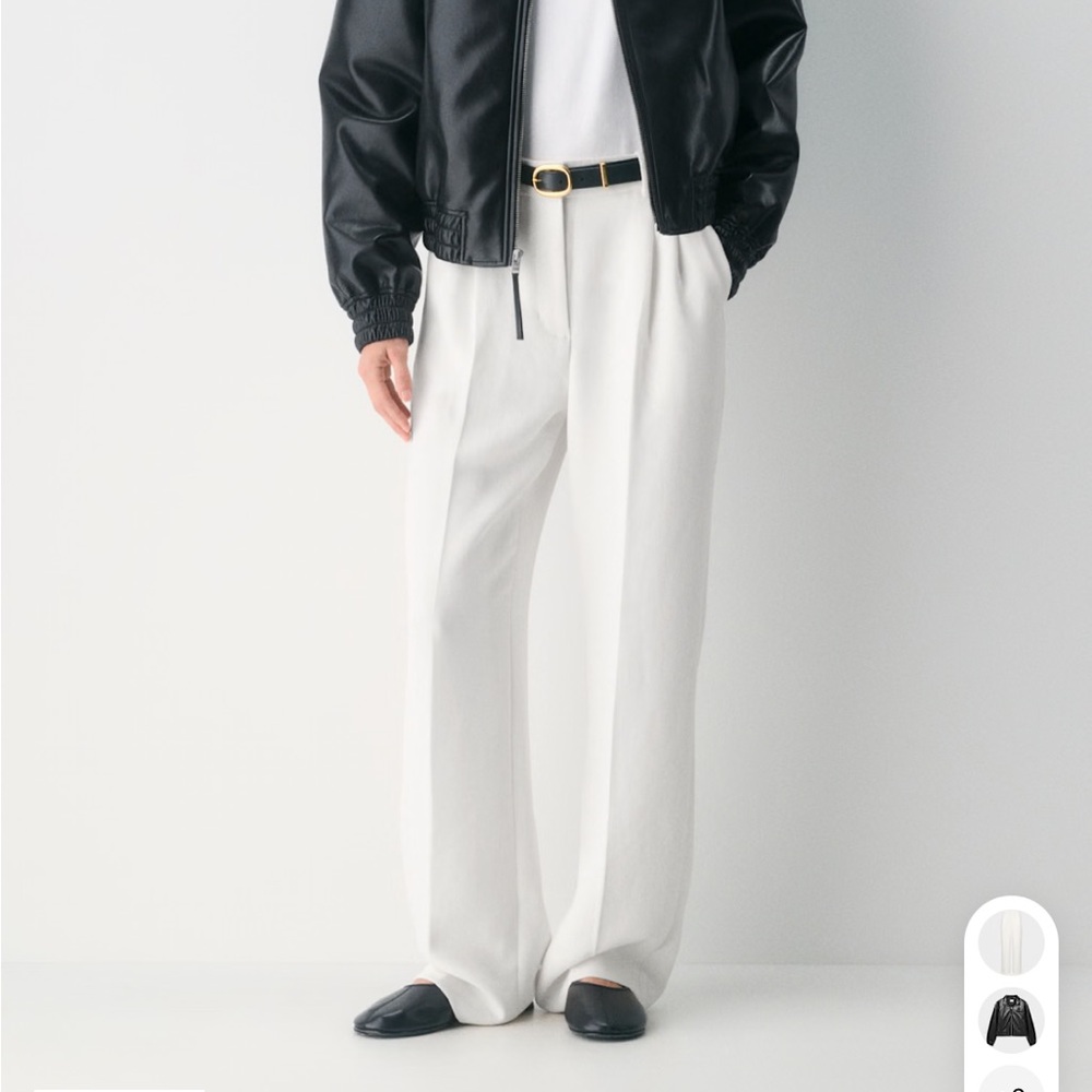 Aritzia effortless Pants
